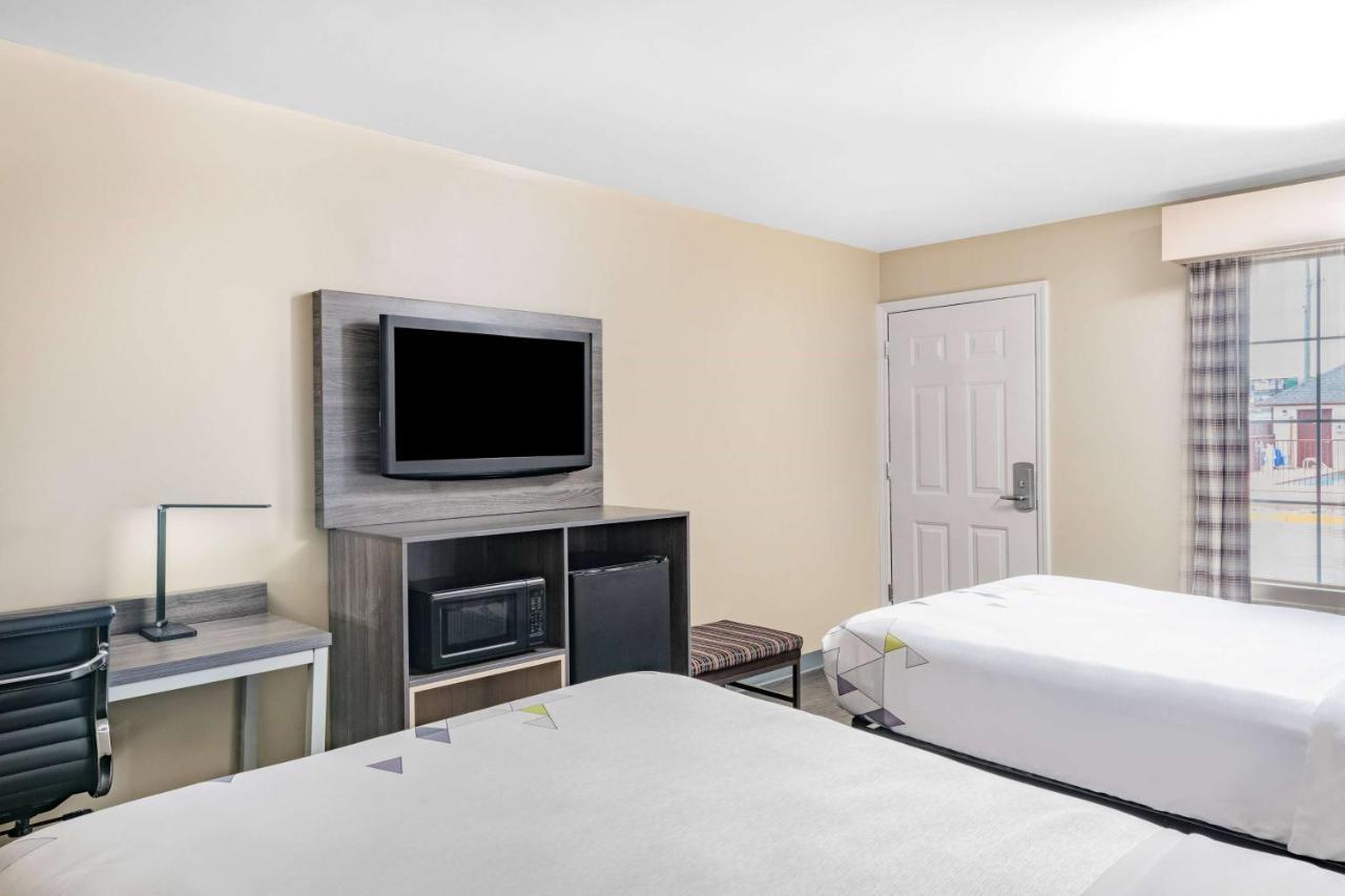 Baymont By Wyndham Commerce Ga Near Tanger Outlets Mall Eksteriør bilde
